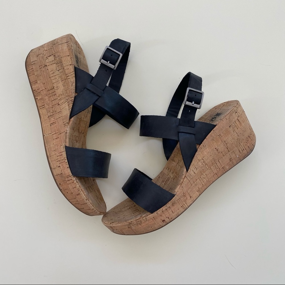 Kork black wedges